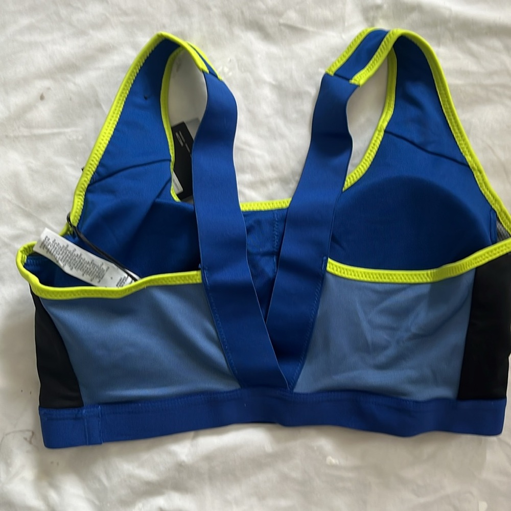 NWT Nike victory bra Large - Picture 4 of 5